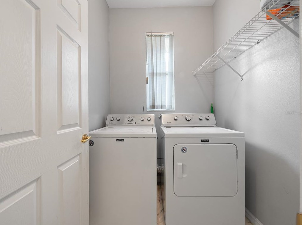 2904 Sunset Lakes Blvd, Kissimmee FL  34747-1101 exterior