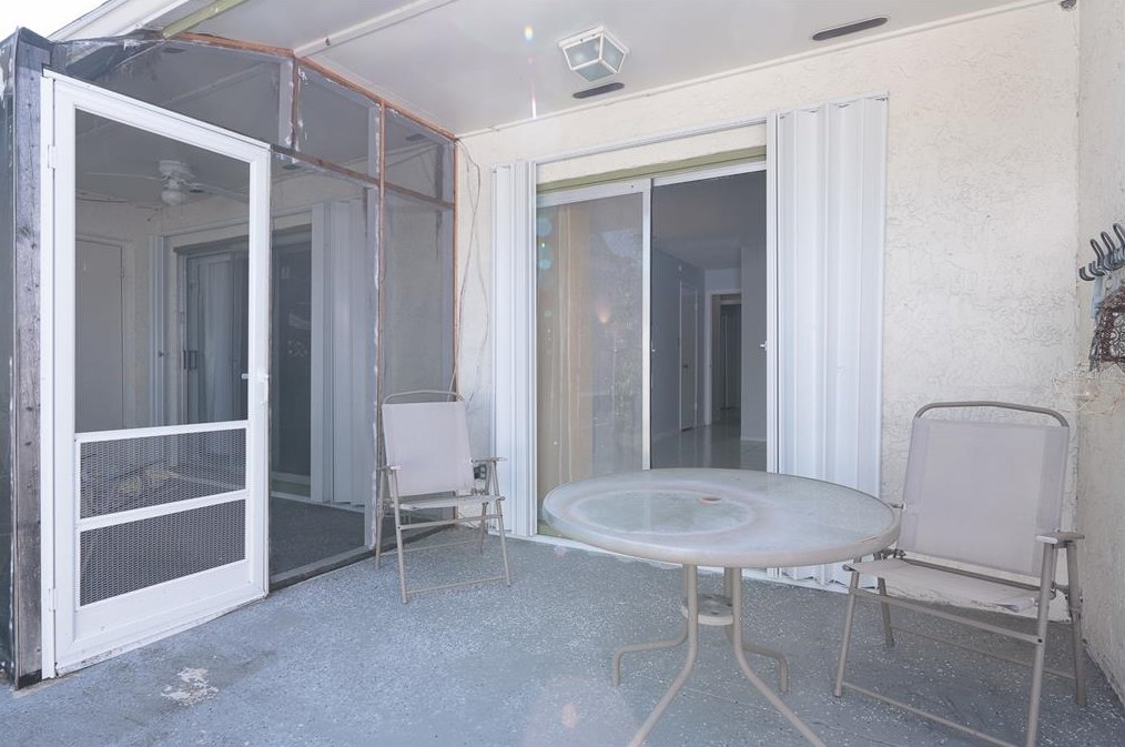 202 Dawn Ct, Kissimmee FL exterior