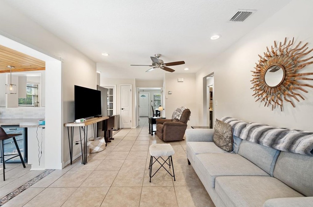 2322 11 St, Saint Cloud FL  34769-3515 exterior