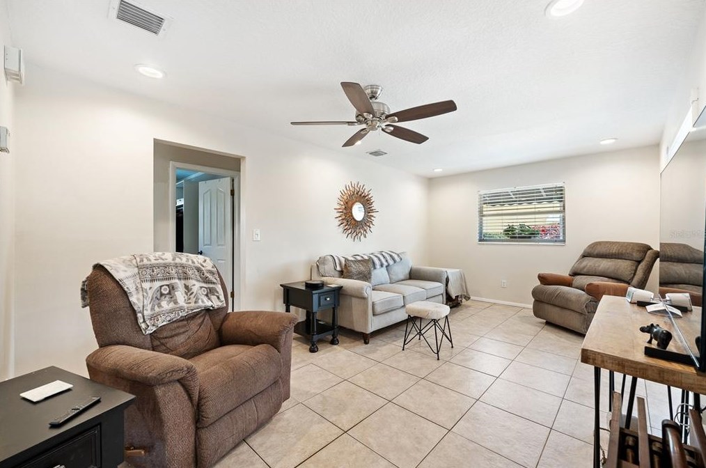 2322 11 St, Saint Cloud FL  34769-3515 exterior