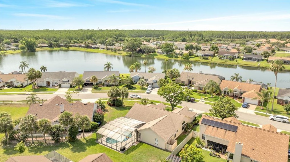 3016 Eagle Lk Dr, Orlando FL  32837-6910 exterior