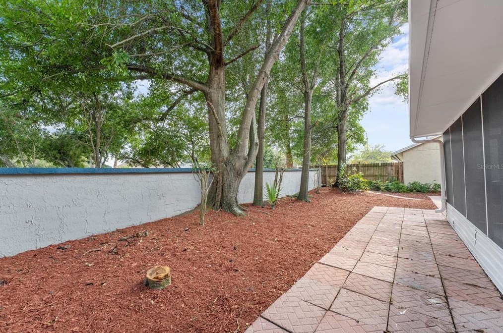 3300 Pinto Dr, Kissimmee FL 34746-4877 exterior