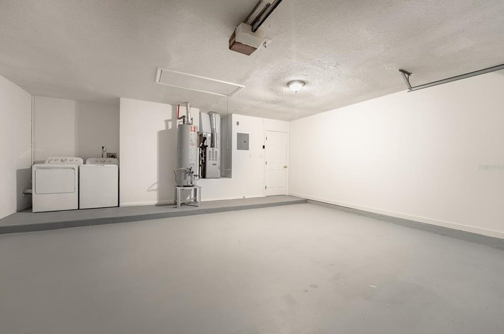 3300 Pinto Dr, Kissimmee FL 34746-4877 exterior