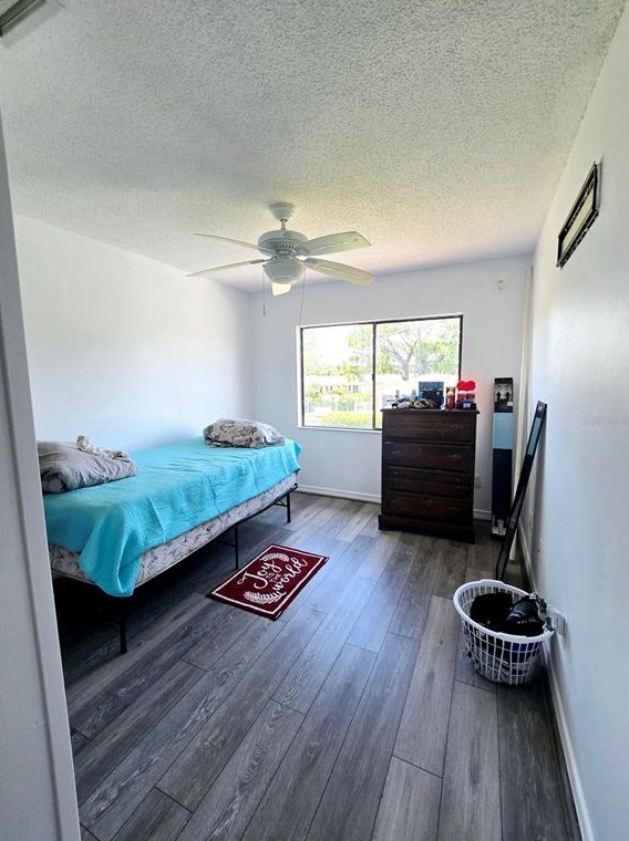 55 Pne Is Cir, Kissimmee FL  34743-8166 exterior