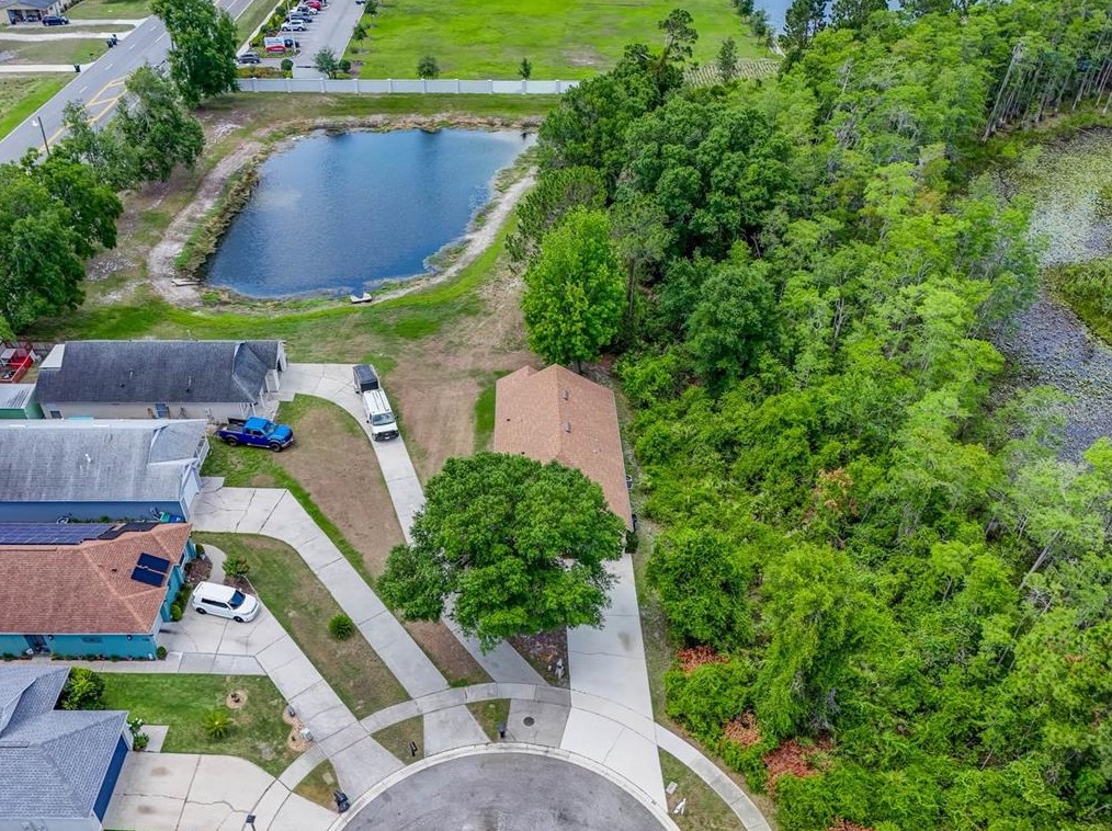 1700 Circe Lk Ct, Orlando FL  32826-4645 exterior