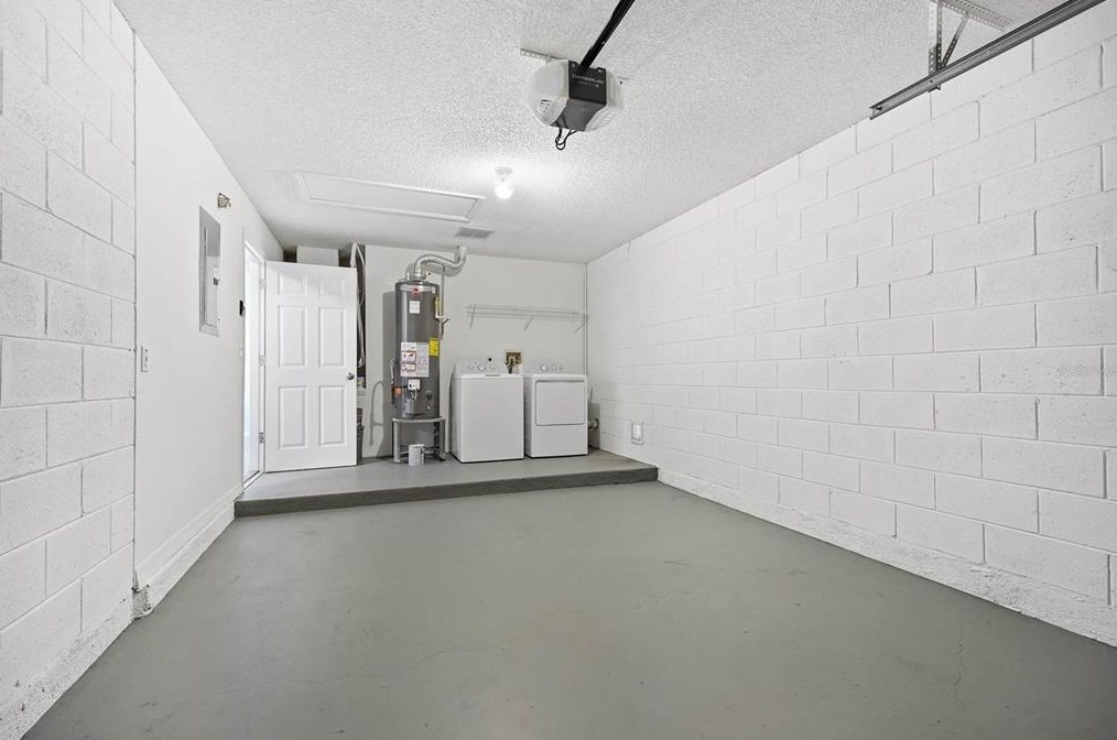 1700 Circe Lk Ct, Orlando FL  32826-4645 exterior