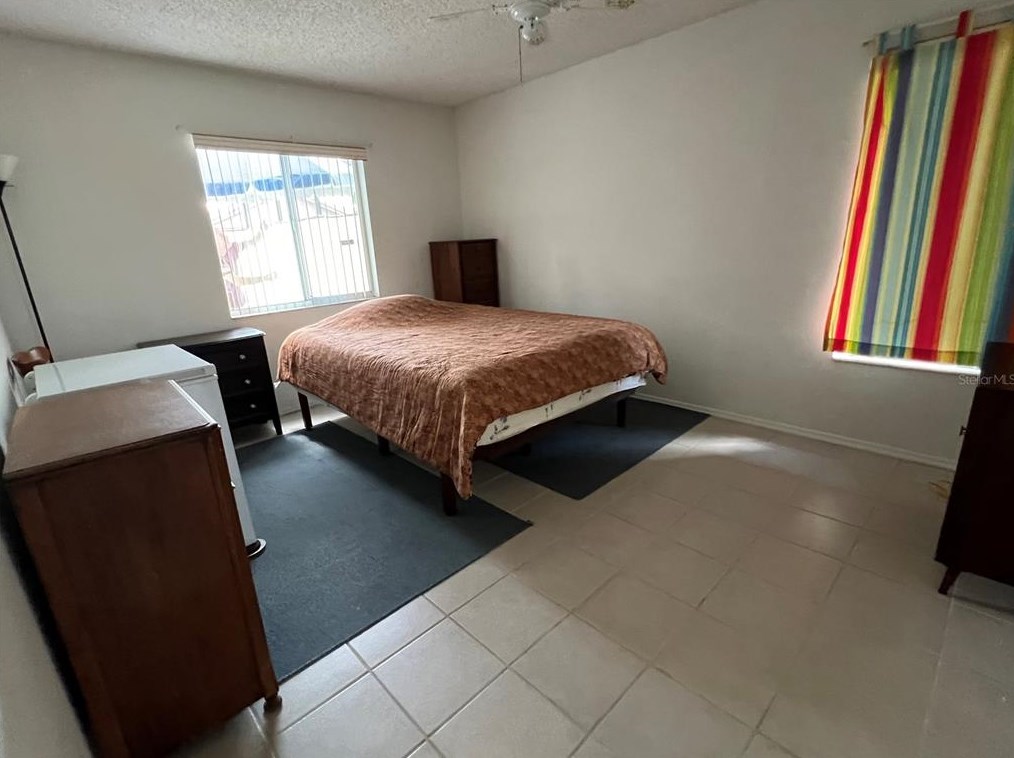 219 Hidden Spg Cir, Kissimmee FL 34743-6122 exterior