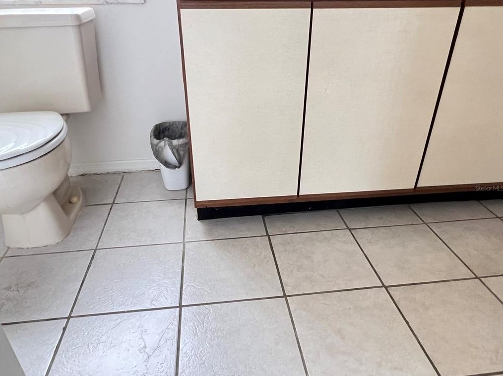 219 Hidden Spg Cir, Kissimmee FL 34743-6122 exterior