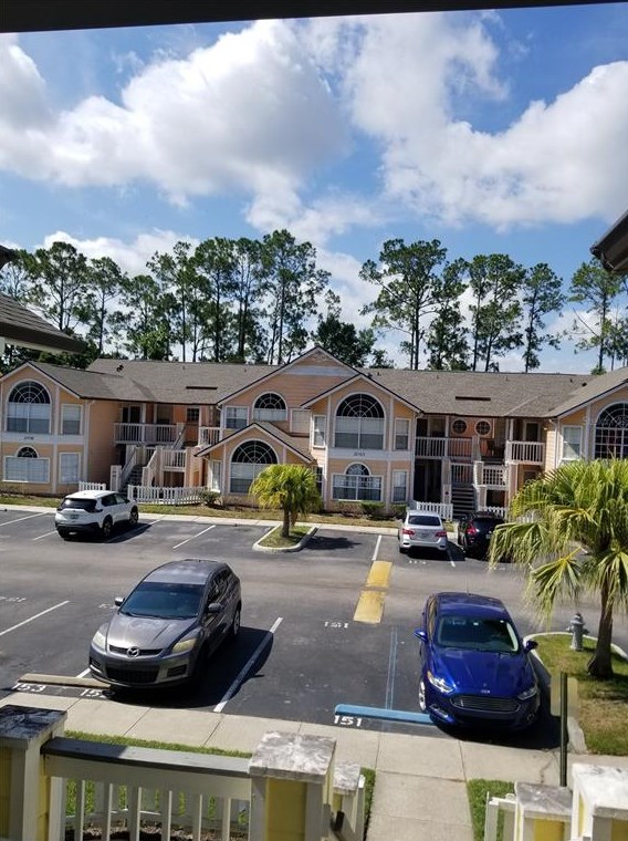 2011 Royal Bay Blvd, Kissimmee FL 34746-5437 exterior