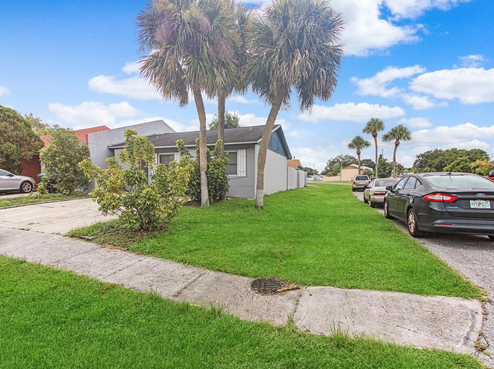 2408 Angel St, Orlando FL  32837-9180 exterior