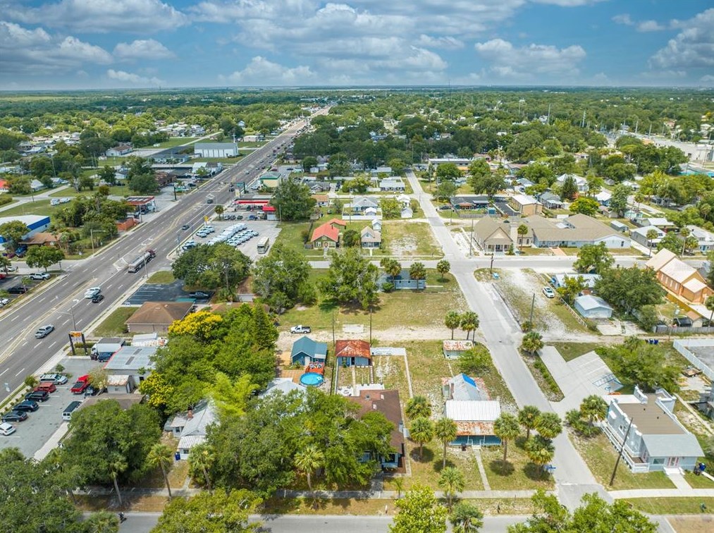 1206 Massachusetts Ave, Saint Cloud FL  34769-3736 exterior