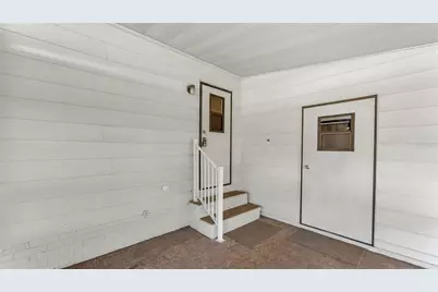 5013 Foxwood Boulevard, Lakeland, FL 33810 - Photo 17