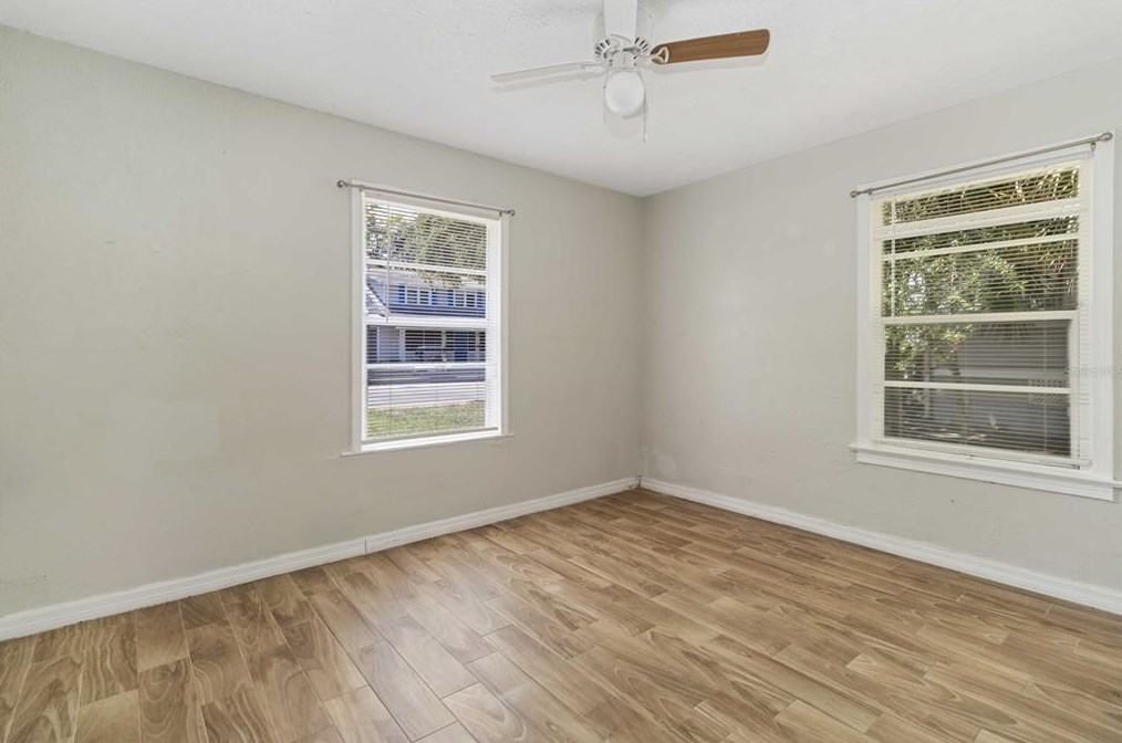 815 Beach St, Daytona Beach FL 32114-2233 exterior