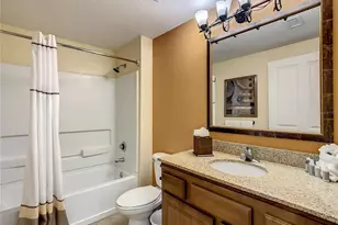 12538 Floridays Resort Dr, Orlando, FL 32821 - Photo 35