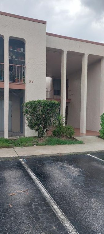 546 Orange Dr, Altamonte Springs FL 32701-5359 exterior