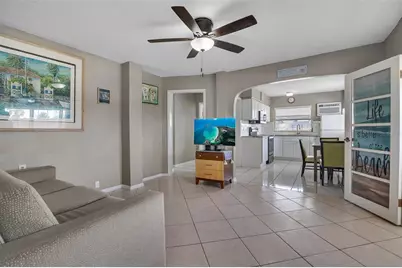 7304 Coquina Way, Saint Pete Beach, FL 33706 - Photo 9