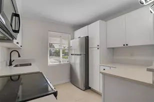 7304 Coquina Way, Saint Pete Beach, FL 33706 - Photo 21