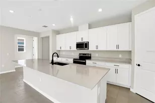 199 Bull Frog Ln, Umatilla, FL 32784 - Photo 5