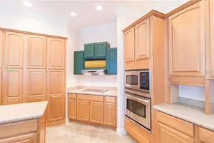 1380 E Lakeshore Blvd, Kissimmee, FL 34744 - Photo 21