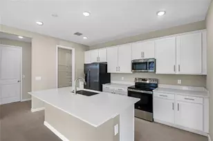 535 Summit River Dr, Apopka, FL 32712 - Photo 3