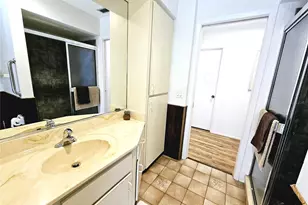 2411 Belle Rd, Englewood, FL 34223 - Photo 23