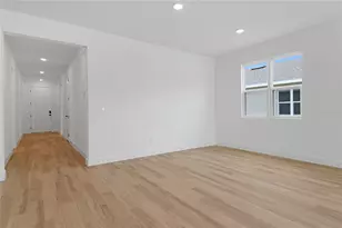 4060 Bannock Ave, Tavares, FL 32778 - Photo 5