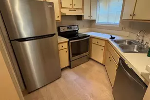 1940 Lake Atriums Cir, Orlando, FL 32839 - Photo 3