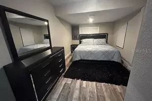 6542 Wayne St, Saint Petersburg, FL 33702 - Photo 11