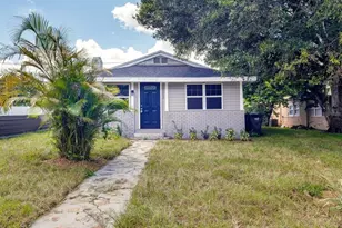 6542 Wayne St, Saint Petersburg, FL 33702 - Photo 3