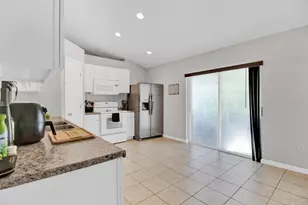 905 Gascony Ct, Kissimmee, FL 34759 - Photo 13