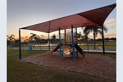 905 Gascony Court, Kissimmee, FL 34759 - Photo 37