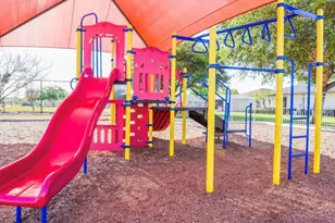 905 Gascony Ct, Kissimmee, FL 34759 - Photo 31