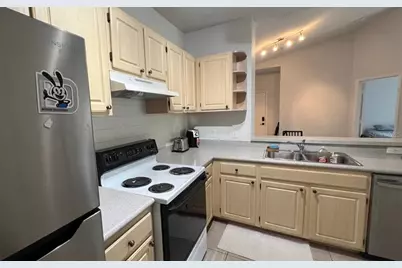 1150 Lake Shadow Circle #3304, Maitland, FL 32751 - Photo 11