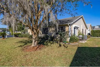 5846 Greenbriar Court, Zephyrhills, FL 33542 - Photo 23