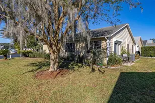 5846 Greenbriar Ct, Zephyrhills, FL 33542 - Photo 23
