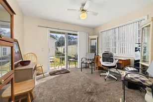 5846 Greenbriar Ct, Zephyrhills, FL 33542 - Photo 13