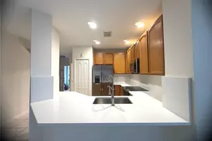 10786 Savannah Wood Dr, Orlando, FL 32832 - Photo 3