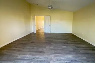 1069 Universal Rest Pl, Kissimmee, FL 34744 - Photo 21