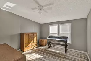 141 Woods Rd, San Mateo, FL 32187 - Photo 17