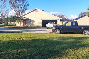 2831 Rodeo Dr, Kissimmee, FL 34746 - Photo 9