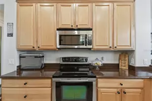 2448 Palm Tree Dr, Kissimmee, FL 34759 - Photo 9