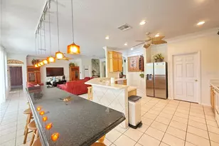 8557 La Isla Dr, Kissimmee, FL 34747 - Photo 19