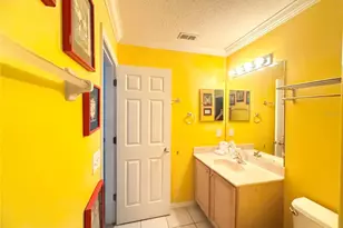 8557 La Isla Dr, Kissimmee, FL 34747 - Photo 33