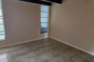 915 Club Cir, Lakeshore, FL 33854 - Photo 27