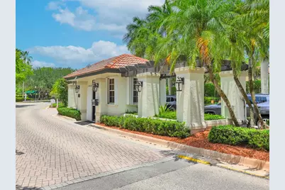 624 NE Stanton Drive, Weston, FL 33326 - Photo 3