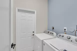 624 NE Stanton Dr, Weston, FL 33326 - Photo 27