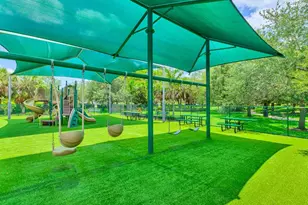 624 NE Stanton Dr, Weston, FL 33326 - Photo 85