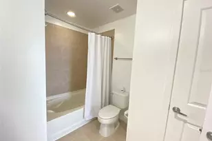 155 S Court Ave, Orlando, FL 32801 - Photo 11