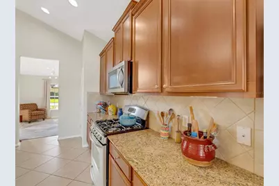 336 Del Sol Avenue, Davenport, FL 33837 - Photo 11