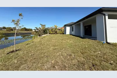 1320 NE 14th Avenue, Cape Coral, FL 33909 - Photo 23